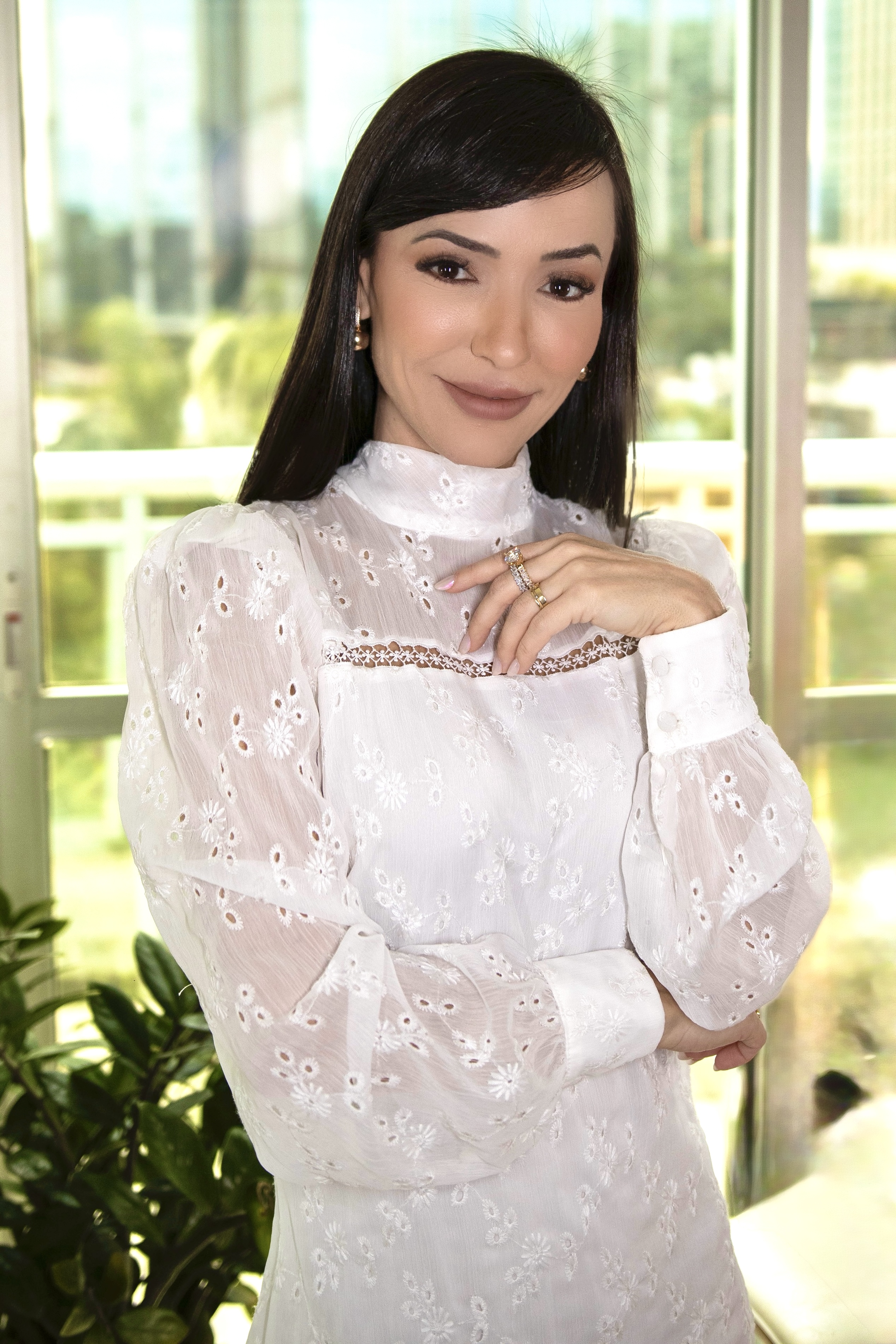 Dra. Taís Barros